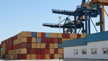 Los precios de exportaciones industriales se estancan en junio y ponen fin a 14 meses de caídas