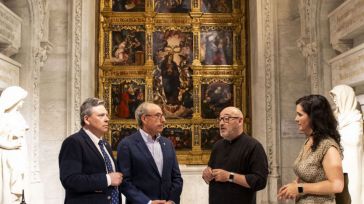Globalcaja renueva su colaboración con la Catedral de Cuenca reconociendo su labor de creación cultural 