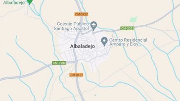 Fallece un motorista tras salirse de la vía y caer por un puente en Albadalejo  