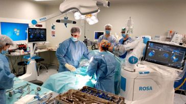 El Hospital General Mancha Centro optimiza las cirugías de prótesis de rodilla con tecnología robótica de vanguardia