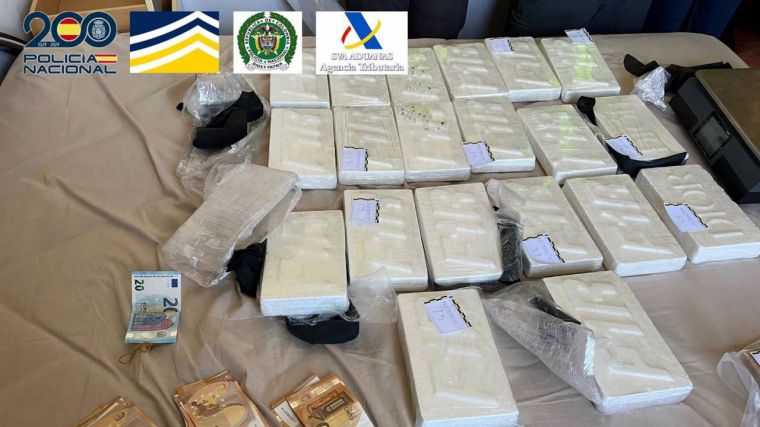 Desmantelado un laboratorio de producción de cocaína instalado bajo la plaza de toros de un pueblo de Toledo
