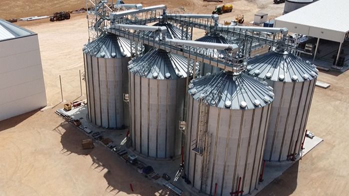 Symaga (Ciudad Real) instala seis silos para almacenar el 'oro verde' de CLM