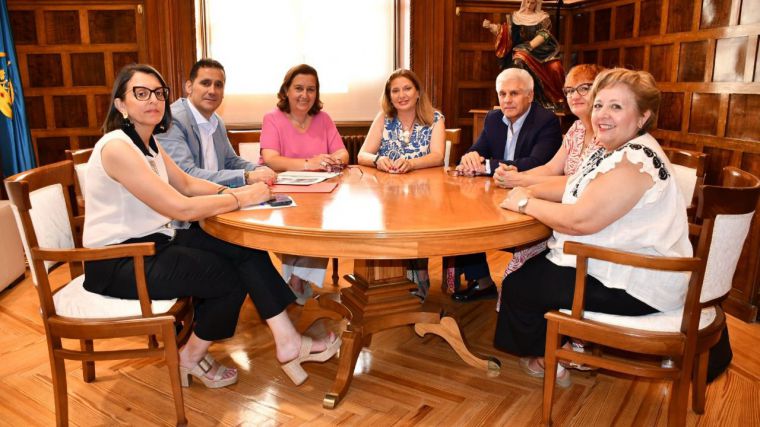 Cedillo valora el trabajo del Ayuntamiento de Madridejos para promocionar el turismo en la localidad