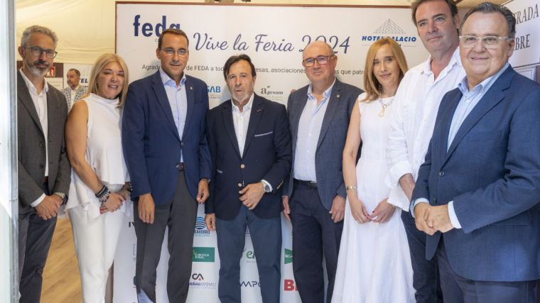 Globalcaja acompaña al tejido empresarial en su tradicional brindis por la Feria de Albacete