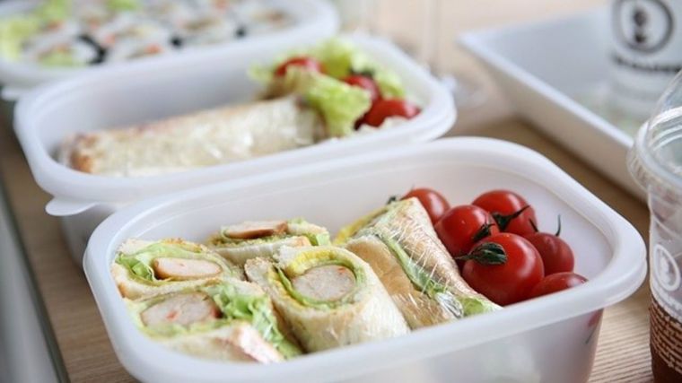 La icónica empresa Tupperware al borde de la quiebra: La Bolsa de Nueva York suspende su cotización 