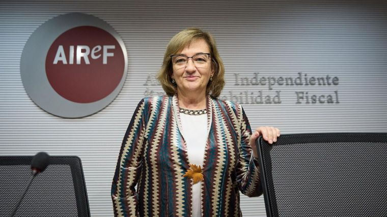 Herrero (AIReF) advierte de una senda ascendente de la deuda pública a finales de esta década