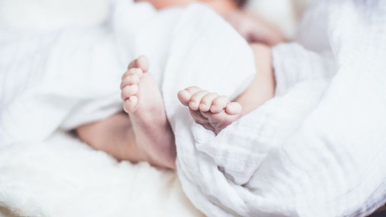 El número de nacimientos desciende un 6% en CLM en los primeros siete meses del año