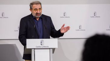 CLM reconoce que el techo de gasto les hace "mucha falta" y anima a los grupos políticos a apoyarlo