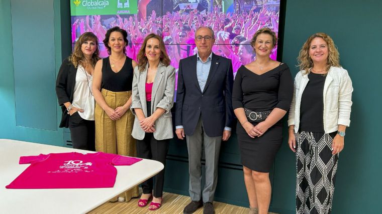 La Fundación Globalcaja colabora con AMUMA en la 10º Carrera Marcha Rosa que hará visible la realidad del cáncer de mama en las calles de Ciudad Real 