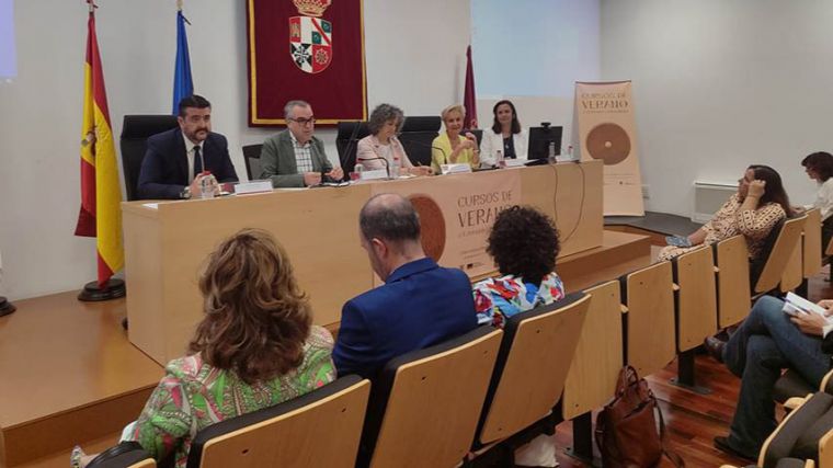 La UCLM aborda en Albacete la situación de la mujer en el mundo rural