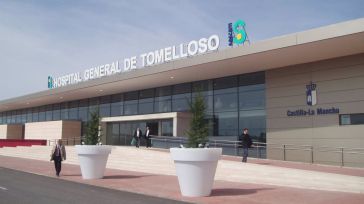 Herido un hombre tras chocar contra un tractor mientras volaba con un paramotor en Tomelloso