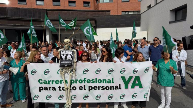 El personal sanitario de CLM clama contra los 'recortes' del Gobierno y exige la recuperación de la Carrera Profesional