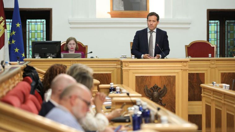 El alcalde de Toledo tiende la mano a los grupos políticos para hacer de ella la mejor ciudad donde vivir, invertir y trabajar