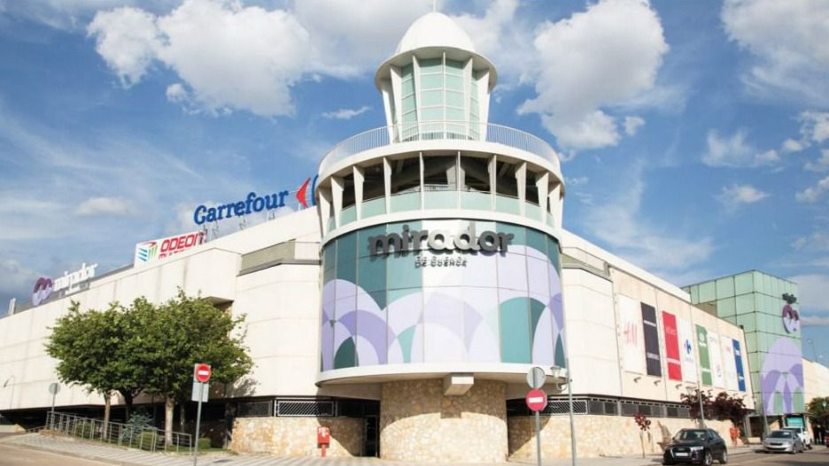 Comienza la comercialización del centro comercial de CLM que compró un fondo extranjero en abril