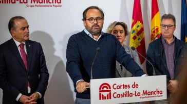 Núñez afirma que “no es momento” de pensar en competencias, sino de “cooperación, coordinación y entrega” con los damnificados por la DANA