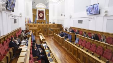 Estos son los sueldos, las propiedades y el saldo de las cuentas bancarias de los miembros del Parlamento de CLM