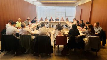 La Mesa Sectorial del SESCAM aprueba una nueva Oferta Pública de Empleo que permitirá la convocatoria de cerca de 5.400 plazas