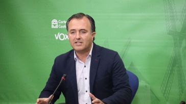 David Moreno defiende el trabajo "solidario" de Vox en la recogida y canalización de ayudas tras la DANA
