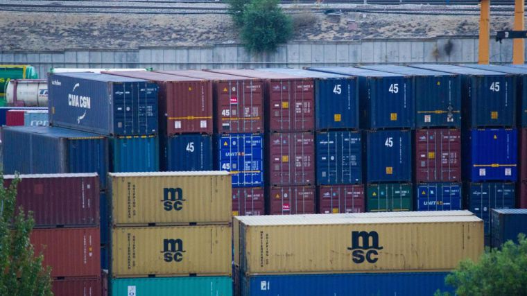El déficit comercial cae un 8,5 hasta septiembre, con 27.091 millones de euros