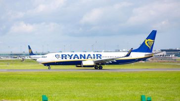 Consumo multa con 179 millones a cinco aerolíneas por cobrar el equipaje de mano y prácticas "abusivas"