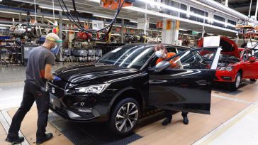 La actividad manufacturera de España frenó su expansión en noviembre tras la DANA