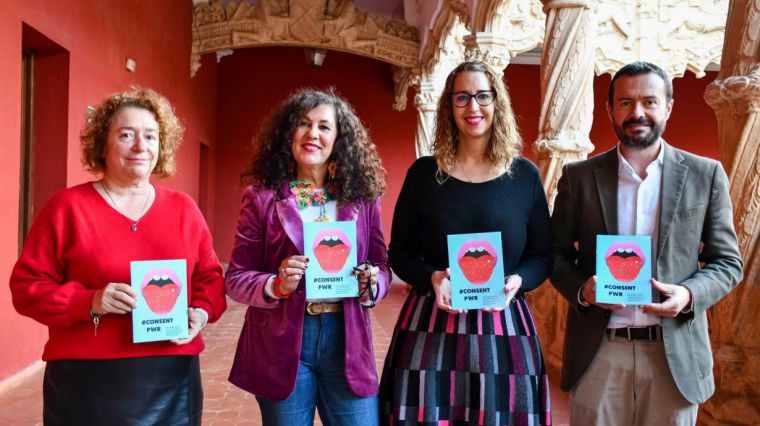 El Gobierno de Castilla-La Mancha distribuye una nueva guía para prevenir, detectar y combatir la violencia sexual hacia las mujeres