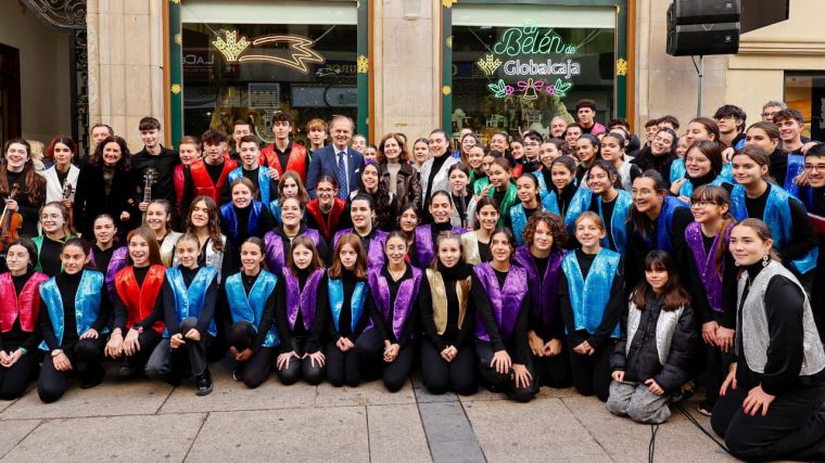 Globalcaja da la bienvenida a la Navidad con la inauguración de su Belén más social 