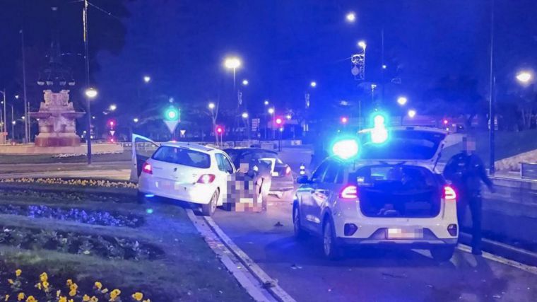 Detenida una conductora de 43 años en Albacete que chocó contra varios vehículos y se negó a la alcoholemia