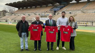 La Fundación Globalcaja renueva su apoyo a la Escuela Federada de Ciudad Real que promueve el deporte entre más de 800 escolares
