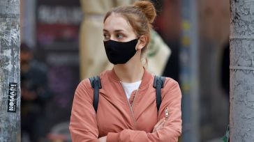 Sanidad propone las mascarillas y evitar aglomeraciones en lugares de trabajo si los casos de covid y gripe son altos