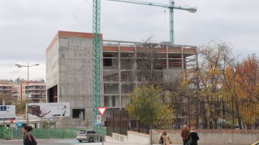 Las Cortes encargan a Gicaman un estudio para su traslado al 'Quixote Crea' y Bellido espera que en 2025 haya avances