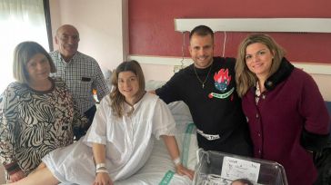 Hugo, Hugo, Miran, Aitor, Vega y Abril, primeros bebés del año 2025 en Castilla-La Mancha