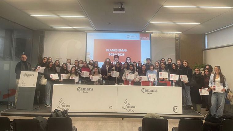 Estudiantes de la UCLM presentan sus proyectos empresariales en la Cámara de Comercio de Toledo