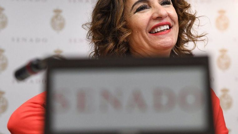 Montero adelanta que España cumplió con el objetivo de déficit del 3% en 2024