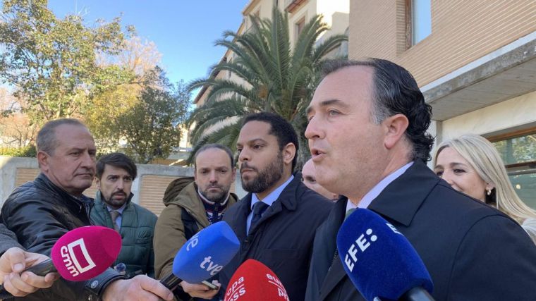 Vox CLM afirma que al PSOE y al PP 'se les ha visto el plumero' con el Estatuto y se opone al incremento de diputados