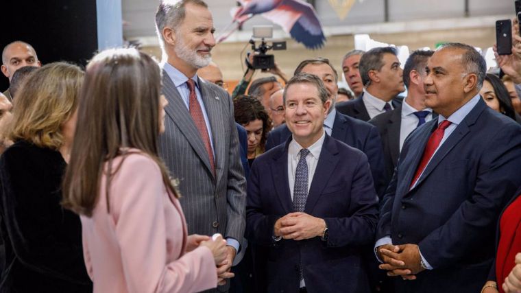 El Gobierno regional lanzará un proyecto piloto de Bono de Turismo Joven con descuentos para que 3.000 jóvenes viajen por CLM 