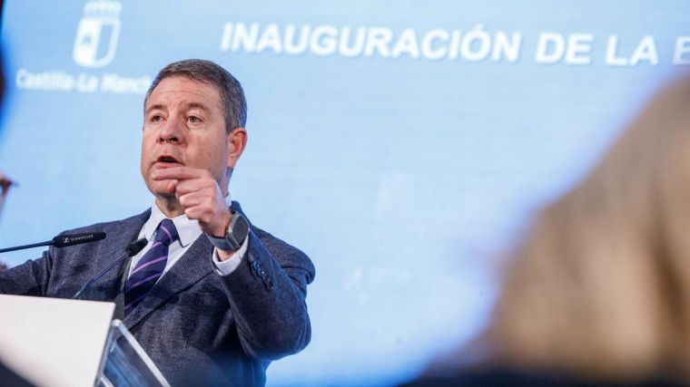 García-Page cree que 'ni siquiera' Sánchez sabe cómo salir del 'laberinto' de legislatura y pide que la salida sea 'honrosa'