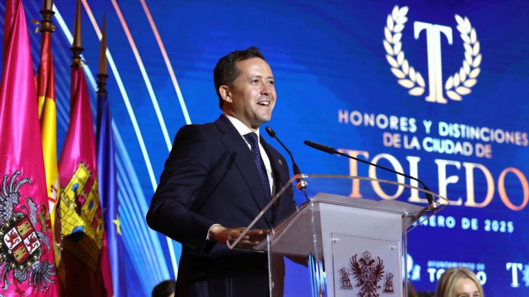Velázquez destaca el poder transformador de todos los toledanos que han elegido el camino de construir una ciudad mejor