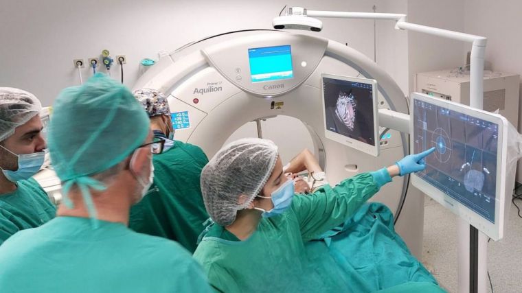 El Hospital de Ciudad Real realiza una operación pionera para afrontar un tumor hepático