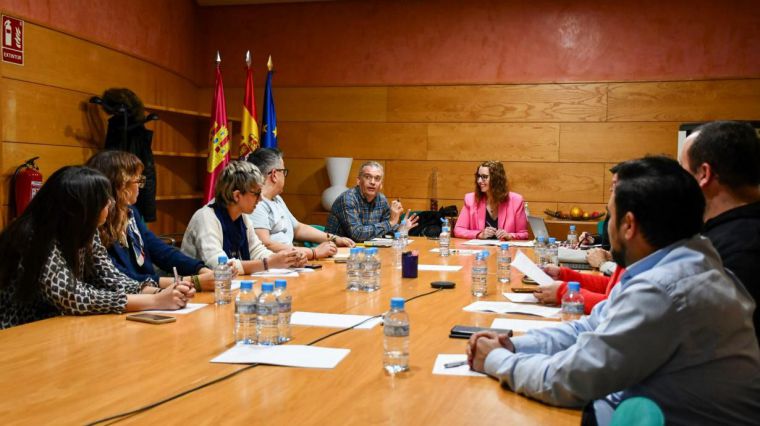 El Gobierno regional traslada a la comunidad LGTBI de CLM los planes de apertura de nuevas sedes provinciales del SAI el próximo verano