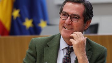 Garamendi (CEOE) ve una "muy buena noticia" el avance del PIB en 2024 y destaca el turismo como motor