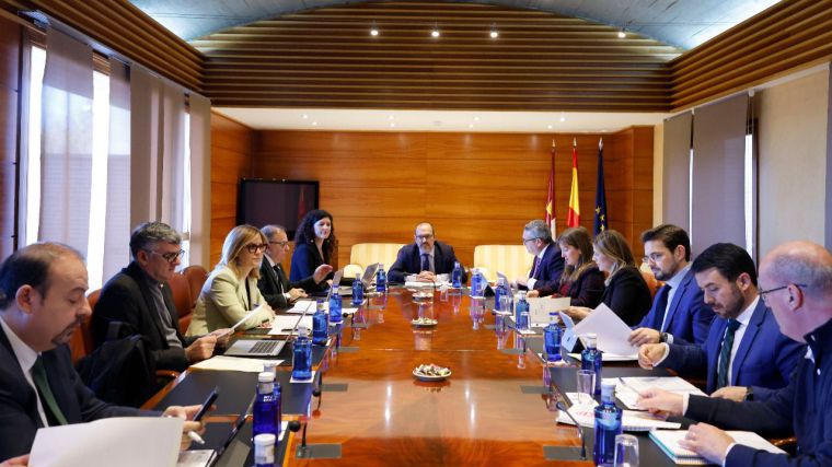 La resolución de las cuentas de 2016 a 2020 de la Junta, la Proposición de Ley de Vox sobre víctimas de terrorismo, discapacidad y R5, en el próximo Pleno