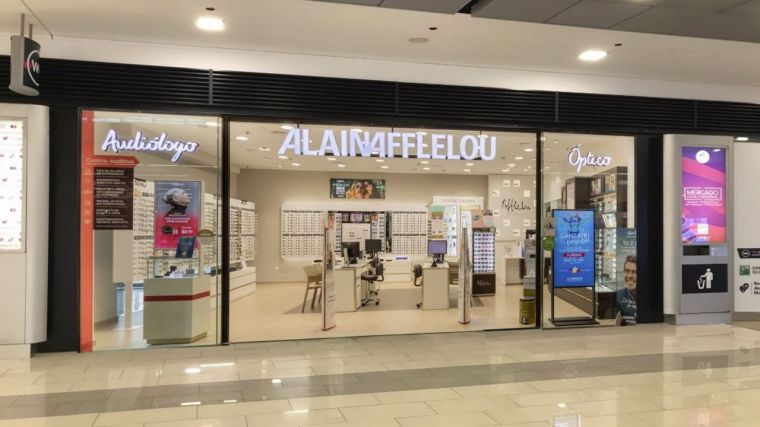 Alain Afflelou abrirá en España 11 ópticas y 16 establecimientos de salud auditiva en los próximos tres meses