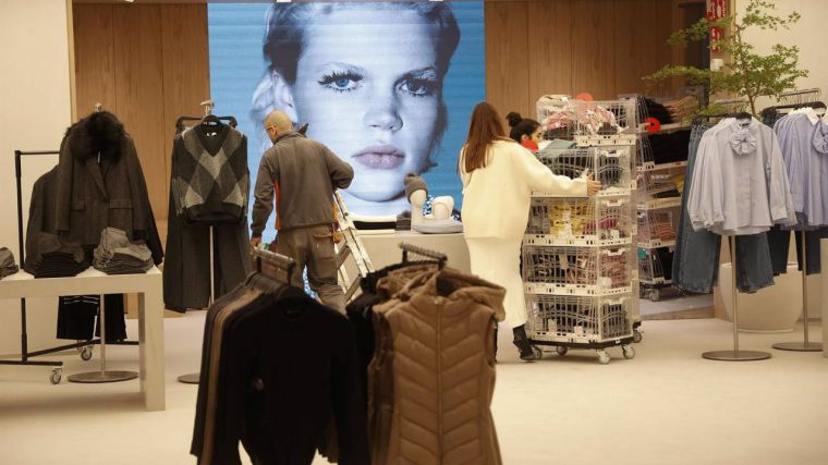Inditex (Zara, Pull & Bear, BSK, Stradivarius) abonará un incentivo de hasta 1.500 euros a unos 28.000 dependientes de sus tiendas