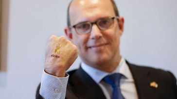 Las Cortes regionales se suman a la campaña #DoradoContraElCáncer de Afanion con motivo del Día Internacional del Cáncer Infantil 