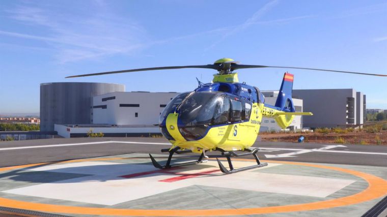 Hospitalizada una mujer de 47 años en Las Valeras tras sufrir un corte trabajando con madera