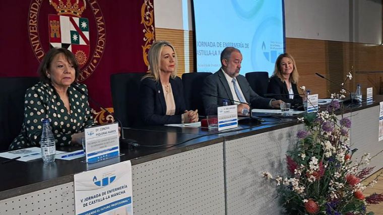 La UCLM impulsará la recualificación profesional en Enfermería a través de las microcredenciales