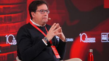 El ministro López avanza que el Gobierno hablará "con cada CCAA" si no hay un acuerdo común para la quita de deuda