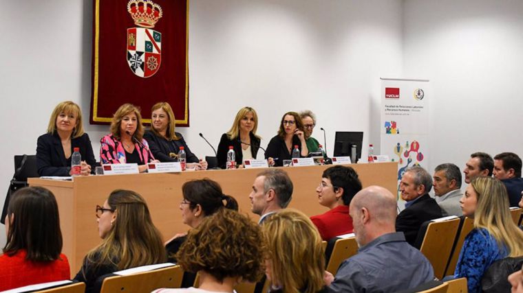 La Universidad de Castilla-La Mancha convoca su Premio al Mejor Trabajo de Investigación sobre Igualdad y Género 2025