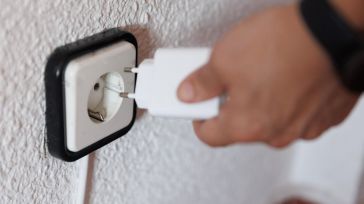La electricidad vuelve a tirar al alza del IPC en febrero, que alcanza el 3%